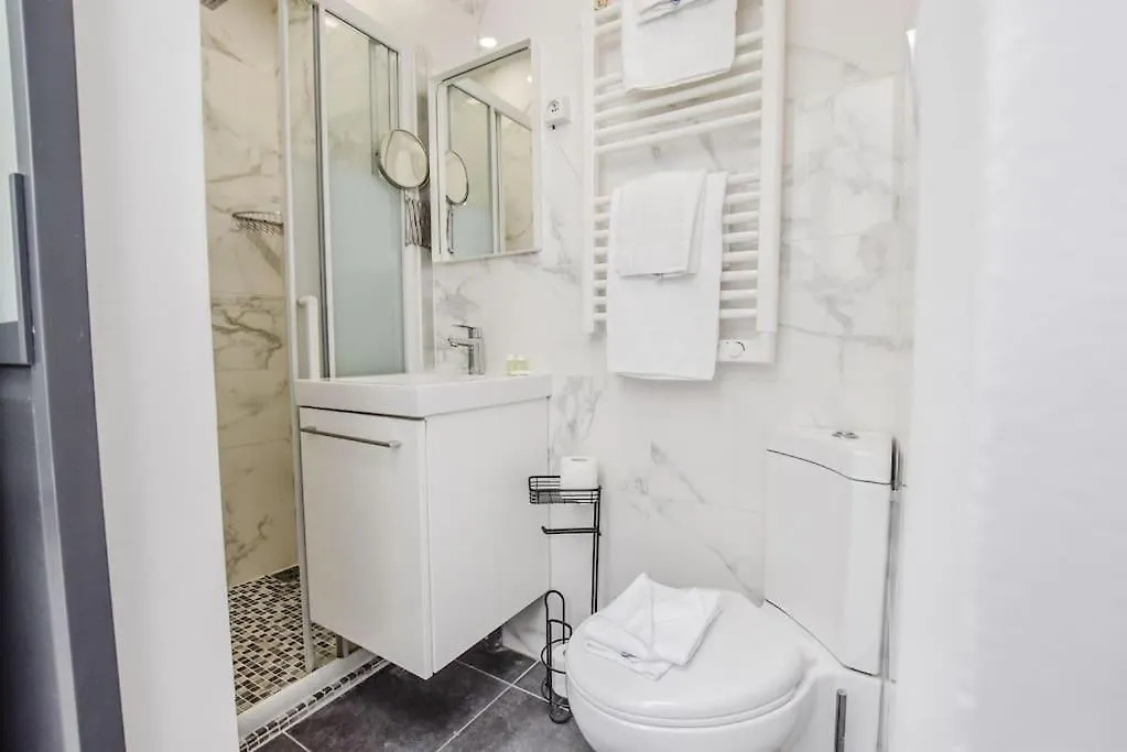 Studio Paisible Paris 10Eme - Canal St Martin צרפת
