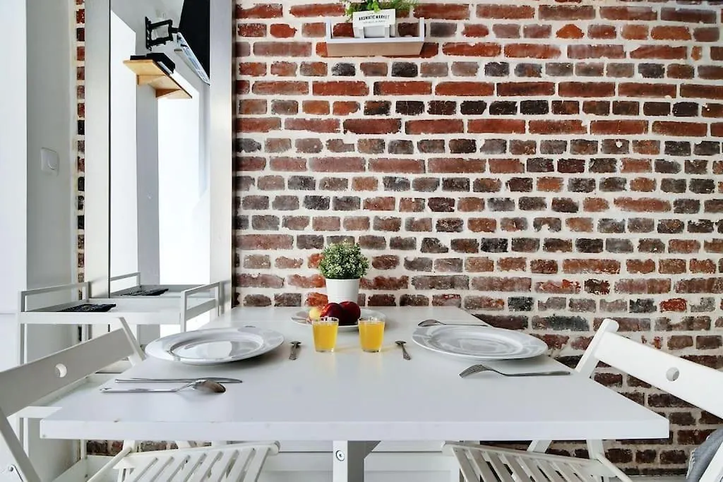 Studio Paisible Paris 10Eme - Canal St Martin Apartment